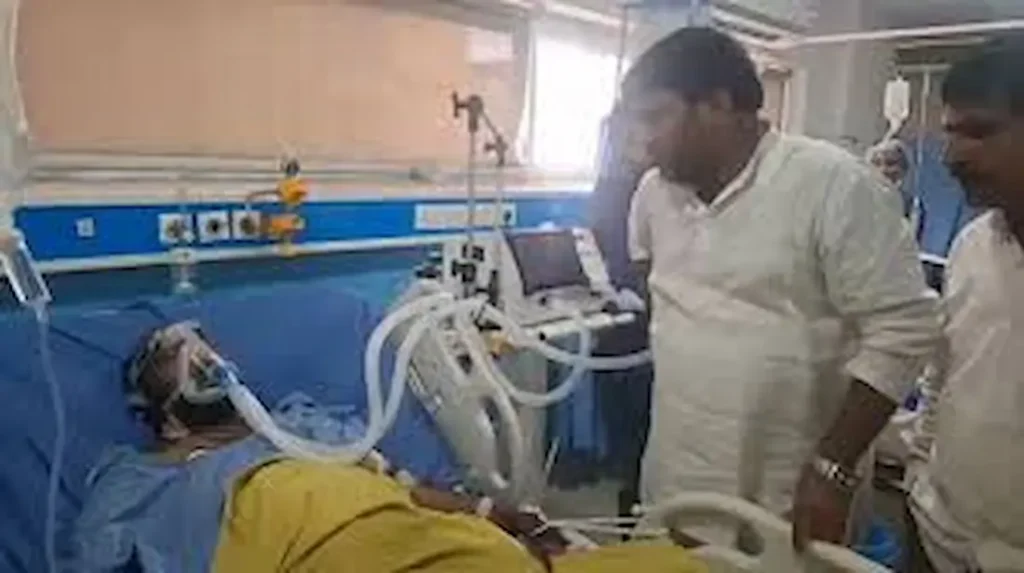 Fish Venkat: ఫిష్ వెంకట్‌ను పరామర్శించిన మంత్రి శ్రీహరి