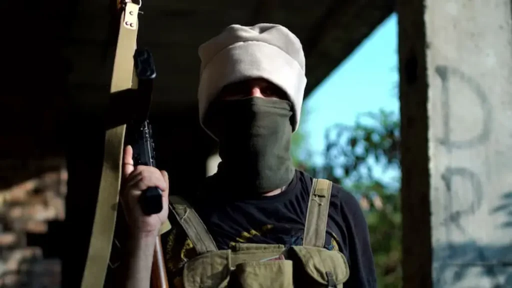 Iran: ఇరాన్ లో కోర్టుపై కాల్పులకు తెగబడ్డ ఉగ్రవాదులు