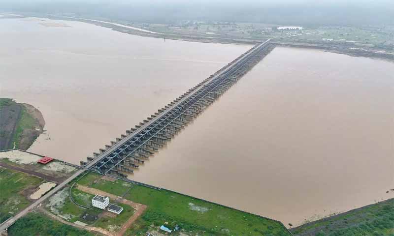 Medigadda Barrage : పిల్లర్లు కుంగినా మేడిగడ్డ చెక్కు చెదరలేదు – కవిత