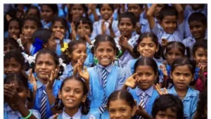 ఆంధ్రా స్కూల్ విద్యార్థులకు ట్రాన్స్‌పోర్ట్ అలవెన్స్