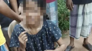 ఒడిశాలో దారుణం.. బాలికను సజీవదహనం చేసేందుకు యత్నించిన దుండగులు