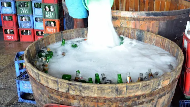 Taddy: ప్రత్యేక బృందాల ఆధ్వర్యంలో కల్లు కాంపౌండ్లపై ముప్పేట దాడులు