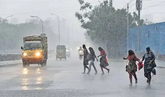 Heavy Rain Alert: వచ్చే ఐదు రోజుల పాటు రెండు తెలుగు రాష్ట్రాల్లో భారీ వర్షాలు