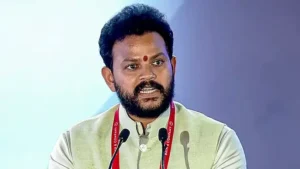 బంధువుల పెళ్లిలో ఇరగదీసి డాన్స్ వేసిన కేంద్రమంత్రి రామ్మోహన్ నాయుడు