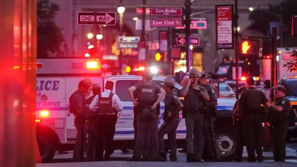 New York Emergency response at Manhattan mass shooting site in 2025