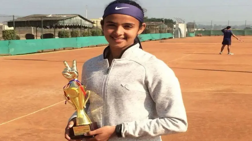 Radhika Yadav: మహిళా టెన్నిస్ ప్లేయర్ రాధికా యాదవ్ ని కాల్చి చంపిన తండ్రి..కారణమిదే?