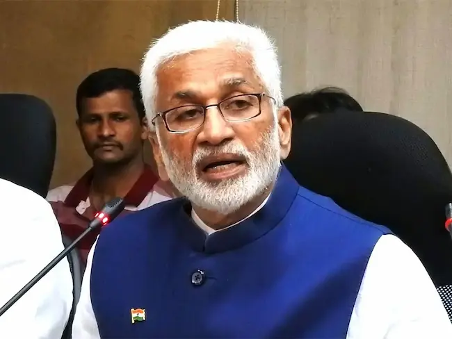 Vijayasai Reddy: సిట్ విచారణకు డుమ్మా కొట్టిన విజయసాయిరెడ్డి – ఏపీ లిక్కర్ స్కామ్‌లో కీలక పరిణామం