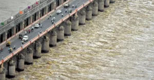 తగ్గుముఖం పట్టిన కృష్ణానది వరద ప్రవాహం