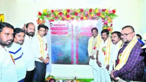 అచ్చంపేటలో మున్సిపల్ కార్యాలయ భవనం ప్రారంభించిన మంత్రి గడ్డం వివేక్