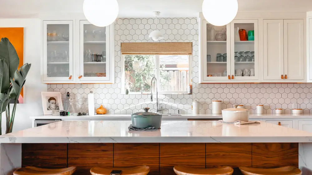  Vastu Tips for Sweeping Waste