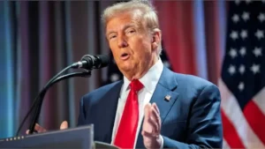 ట్రంప్ షాక్.. ఆరువేలకు పైగా విదేశీ విద్యార్థుల వీసాలు రద్దు