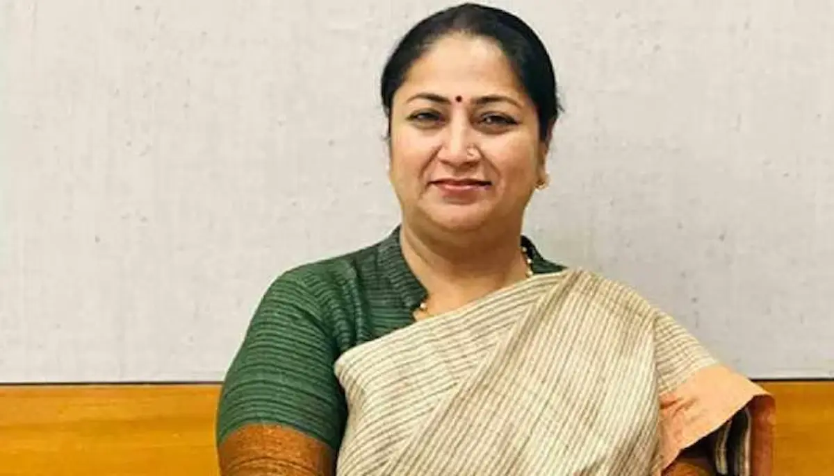 ఢిల్లీ సీఎం రేఖా గుప్తా పై దాడికి యత్నం