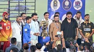 Andhra : విశాఖలో ఆంధ్రా ప్రీమియర్ లీగ్ ట్రోఫీ ఆవిష్కరణ