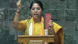 ఎంపీ సుధా రామకృష్ణన్‌ చైన్ లాక్కెళ్లిన దుండగుడు