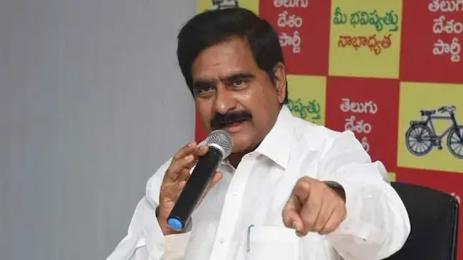 Devineni Uma: జగన్ దమ్ముంటే అమరావతిలో పర్యటించు: దేవినేని ఉమా