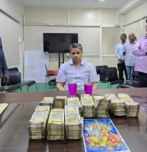 ఏసీబీ వలకు చిక్కిన గిరిజన సంక్షేమ శాఖ ఈఎన్‌సీ