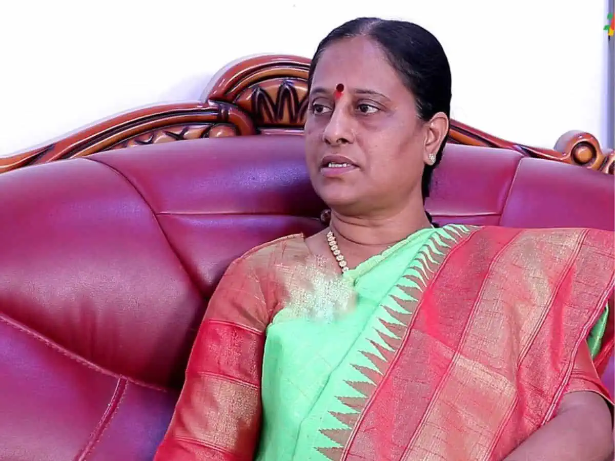 Konda Surekha : కేటీఆర్ దాఖలు చేసిన పరువు నష్టం పై స్పందించిన కొండా సురేఖ