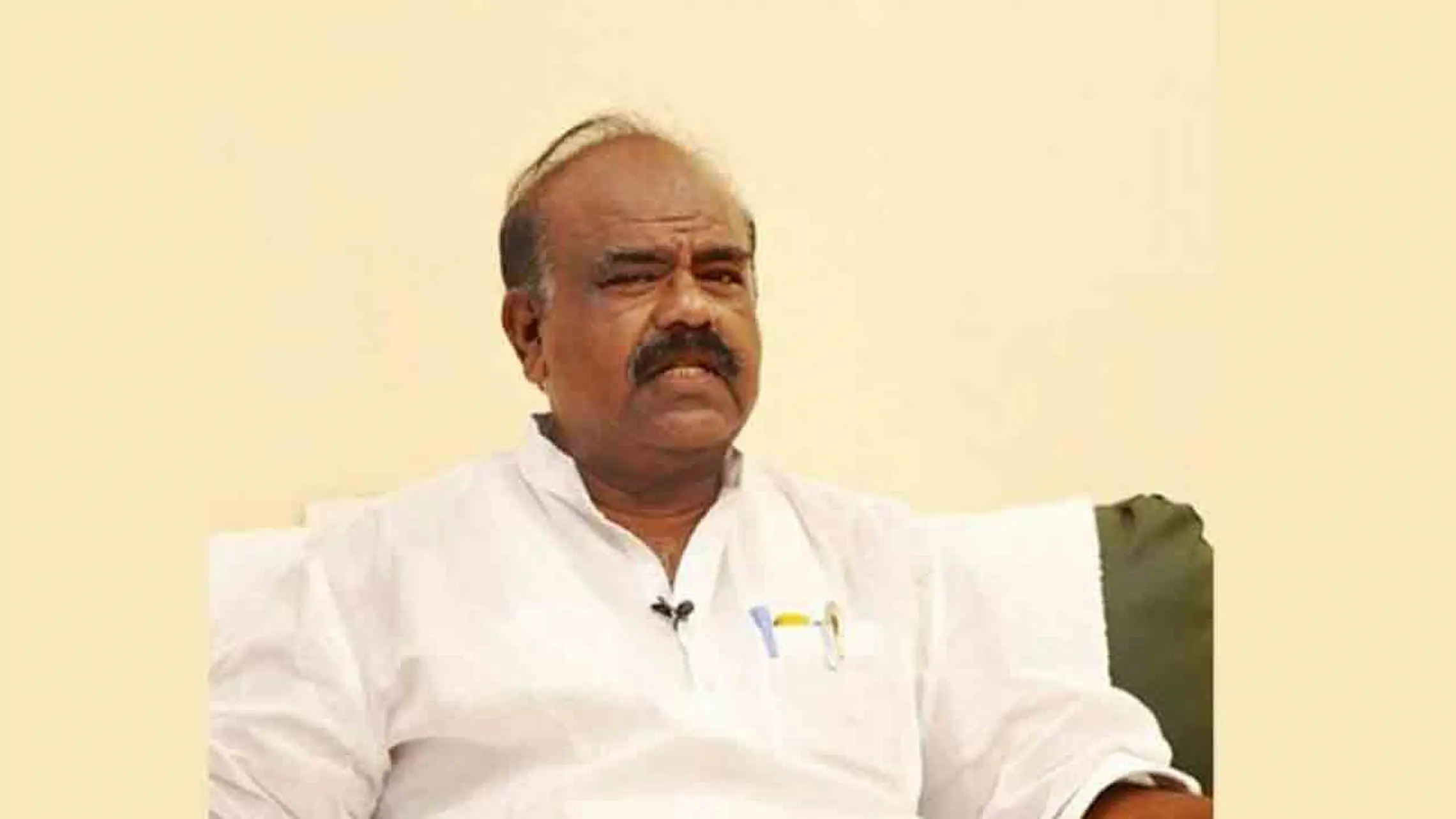 కేసీఆర్ కారణజన్ముడు.. త్వరలోనే ఆయనపై పుస్తకం రాస్తా