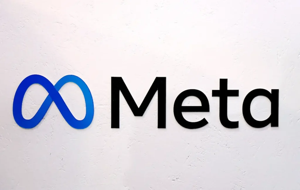 Meta: మెటా స్మార్ట్‌ వాచ్‌ విత్‌ కెమెరా.. ప్రత్యేకతలు ఇవే!