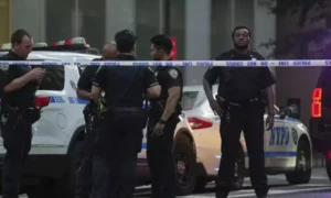 అమెరికాలో బార్‌లో నలుగురిని కాల్చి చంపిన దుండగుడు