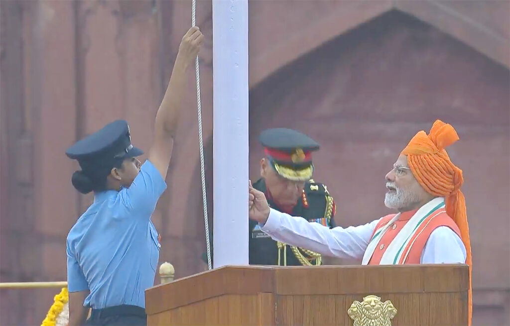 PM Modi : పాకిస్థాన్‌కు మోదీ స్ట్రాంగ్ వార్నింగ్