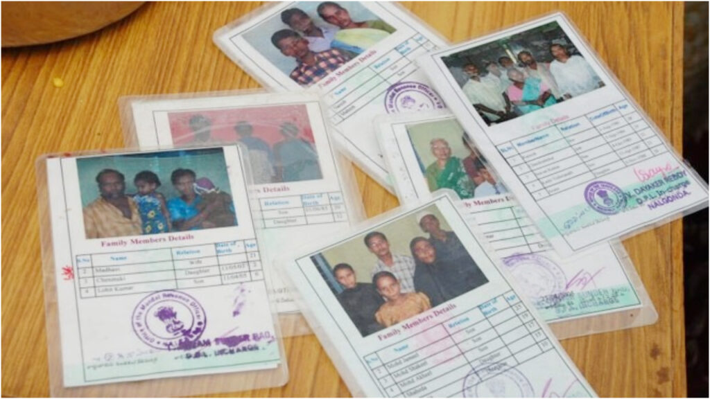 RATION CARD : ఆదాయపు పన్ను చెల్లిస్తున్న వారికి రేషన్ కార్డులు రద్దు