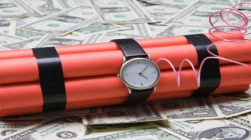 Red Fort : ఎర్రకోటలో డమ్మీ బాంబును గుర్తించని సిబ్బందిపై వేటు