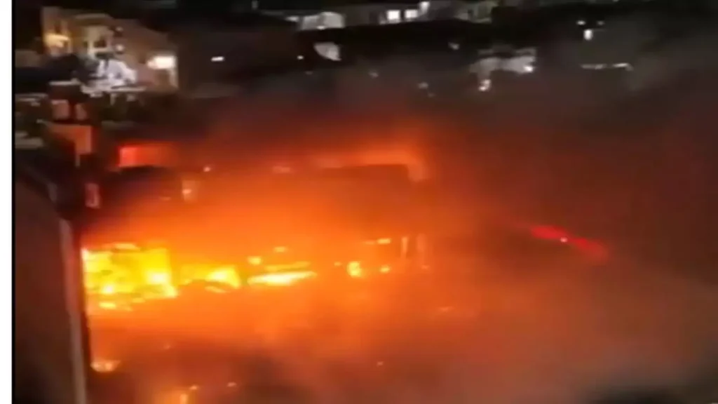 Russia : రష్యాలో భారీ అగ్నిప్రమాదం... 11 మంది మృతి