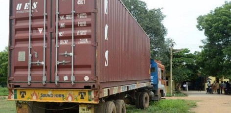 Vaartha live news :Bapatla Theft : కంటైనర్ లారీ నుంచి 255 ల్యాప్ టాప్ లు మాయం!