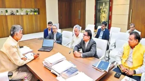 మహిళల స్త్రీశక్తి గ్రాండ్‌ సక్సెస్‌… ఆర్టీసీపై సమీక్షలో సీఎం చంద్రబాబు