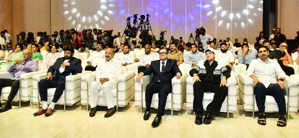 Vaartha live news : World Book of Records : అరుదైన పురస్కారం అందుకున్న బాలయ్య