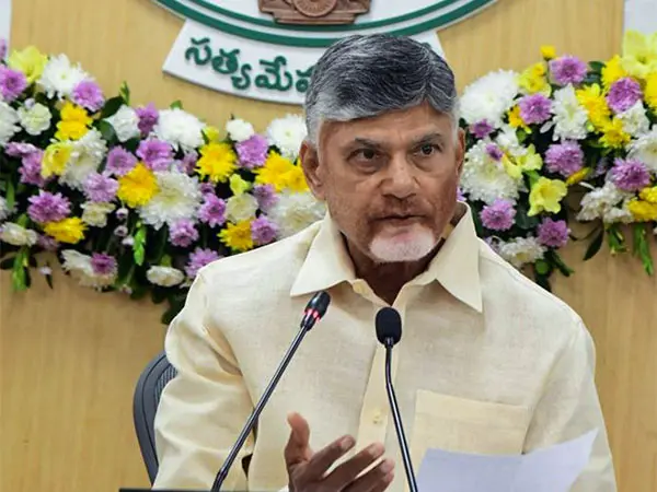 Latest News: CM Chandrababu అత్యంత ప్రజాదరణ పొందిన సీఎంల ర్యాంక్‌లో మూడో స్థానంలో చంద్ర‌బాబు