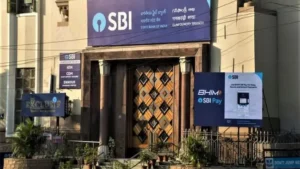 Bank Holiday- ఈరోజు బ్యాంకులకు హాలీడే ఉందా?