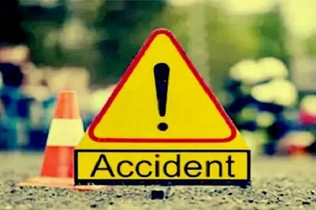 Road Accident: కీసర ఔటర్ రింగ్ రోడ్డుపై ఘోర రోడ్డు ప్రమాదం..ముగ్గురు కూలీలు మృతి