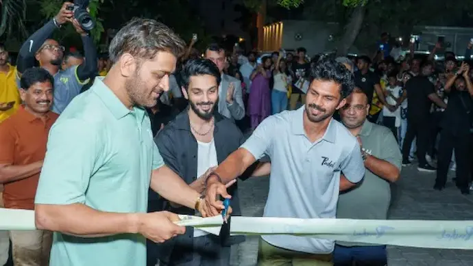 MS Dhoni: కొత్త ప్యాడెల్ బ్రాండ్‌ను ప్రారంభించిన ధోనీ