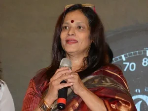 మమ్మల్ని కొందరు మోసం చేశారు..డిస్కో శాంతి ఆవేదన