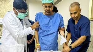 KCR-అస్వస్థతకు గురైన కేసీఆర్ – ఎర్రవల్లిలో వైద్యుల పర్యవేక్షణలో చికిత్స