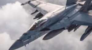 గాల్లోనే పేలిపోయిన ఫైటర్ జెట్