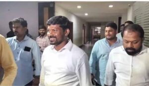 నా భార్యకి రాజకీయాలు అంటే ఇంట్రెస్ట్ లేదు – మాజీ ఎమ్మెల్యే గువ్వల బాలరాజు