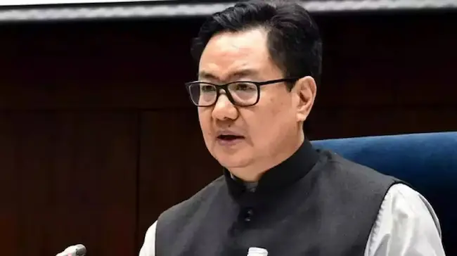  Kiren Rijiju : రాజ్యాంగ సంస్థలను బెదిరించడం  ప్రజాస్వామ్యాన్ని బలహీన పరిచే కుట్ర.. కేంద్రమంత్రి  