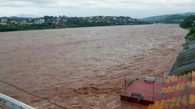Flood Warning- తావీ నదిలో వరదల హెచ్చరిక: పాకిస్థాన్‌కు భారత్ అలర్ట్