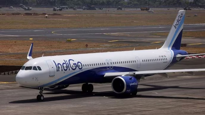 Indigo : రన్‌వేను ఢీకొట్టిన ఇండిగో విమానం