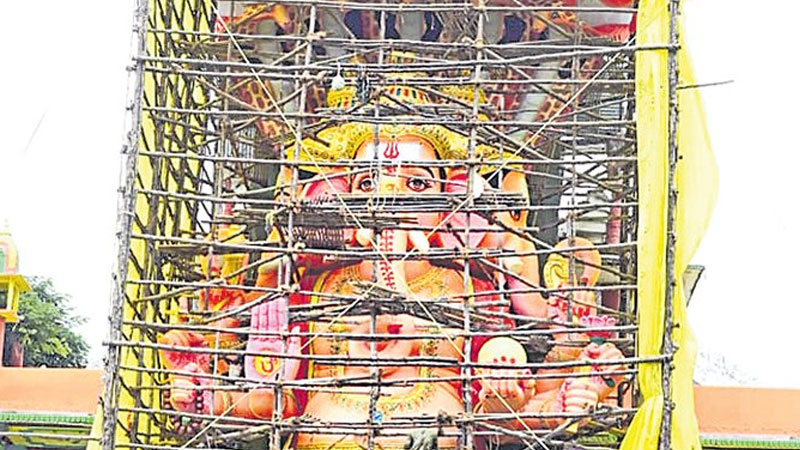 Ganesh Chaturthi: నవరాత్రులకు ఖైరతాబాద్ మహాగణపతి సిద్ధం.. ట్రాఫిక్ ఆంక్షలు ఇవే