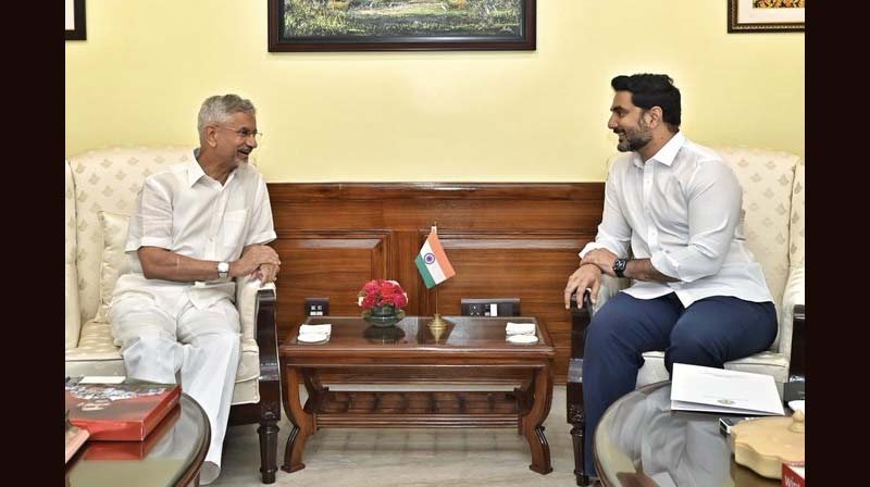 Lokesh : కేంద్ర మంత్రి జైశంకర్ తో లోకేశ్ భేటీ