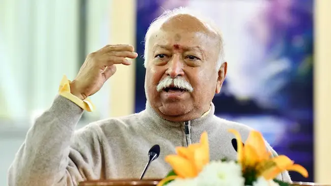 Mohan Bhagwat: మాలేగావ్ పేలుళ్ల కేసులో మాజీ అధికారి మహబూబ్ ముజావ్ సంచలన ఆరోపణలు