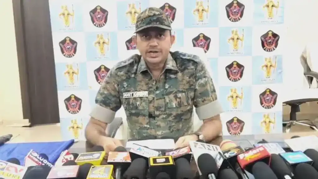 Maoist Operation : కూంబింగ్ టీమ్ అదుపులో మావోయిస్టు – ఎస్పీ అమిత్ బర్డర్