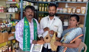 మొక్కల రాజశేఖర్ కు రాజ్ భవన్ నుంచి ఆహ్వానం