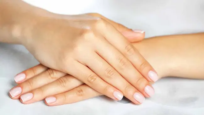 Nails Health: గోర్లను బట్టి మీ ఆరోగ్య సంకేతాలను తెలుసుకోవచ్చు