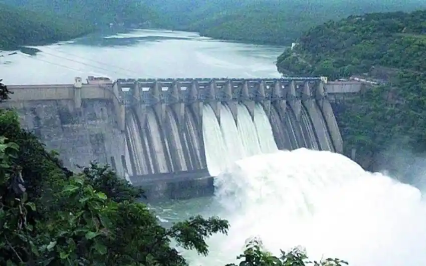 Srisailam Dam-శ్రీశైలం జలాశయానికి వరద ప్రవాహం కొనసాగింపు
