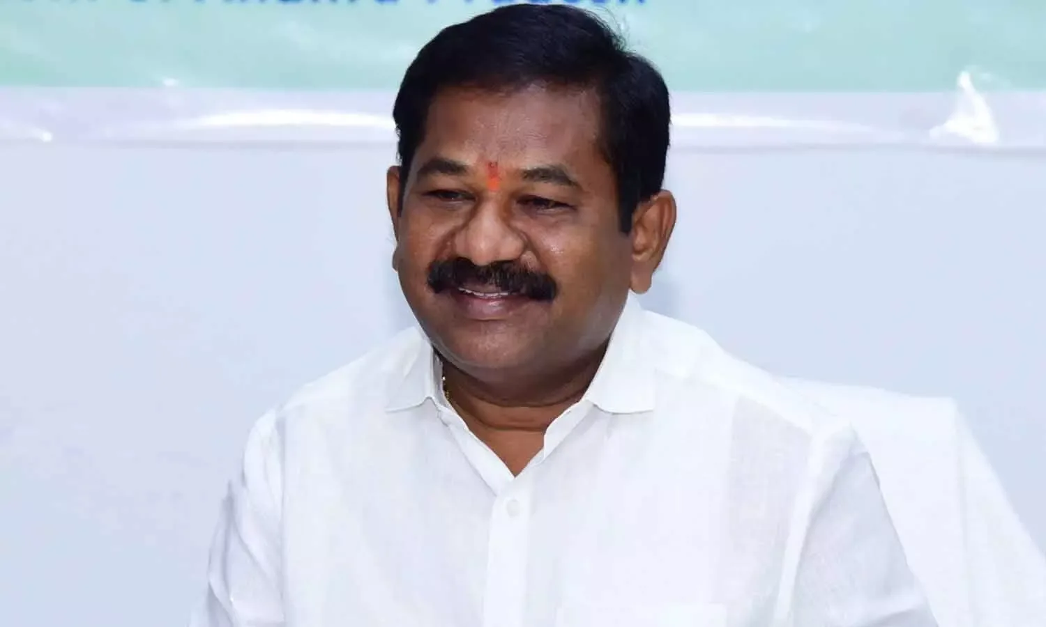 హాస్టళ్ల నిర్వహణకు రూ.300 కోట్లు విడుదల – మంత్రి వీరాంజనేయ స్వామి